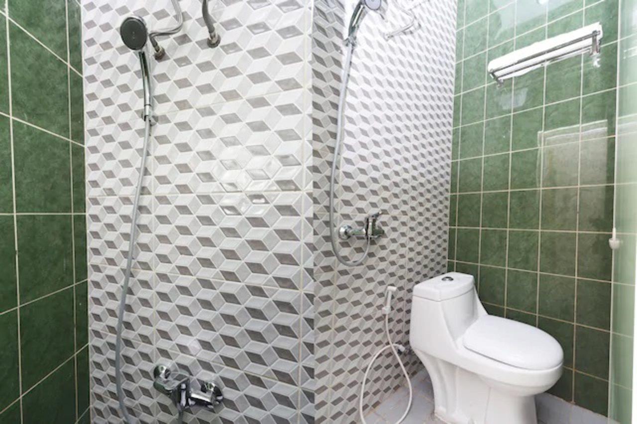Super Oyo 1620 Sion Family Residence Grobogan Экстерьер фото