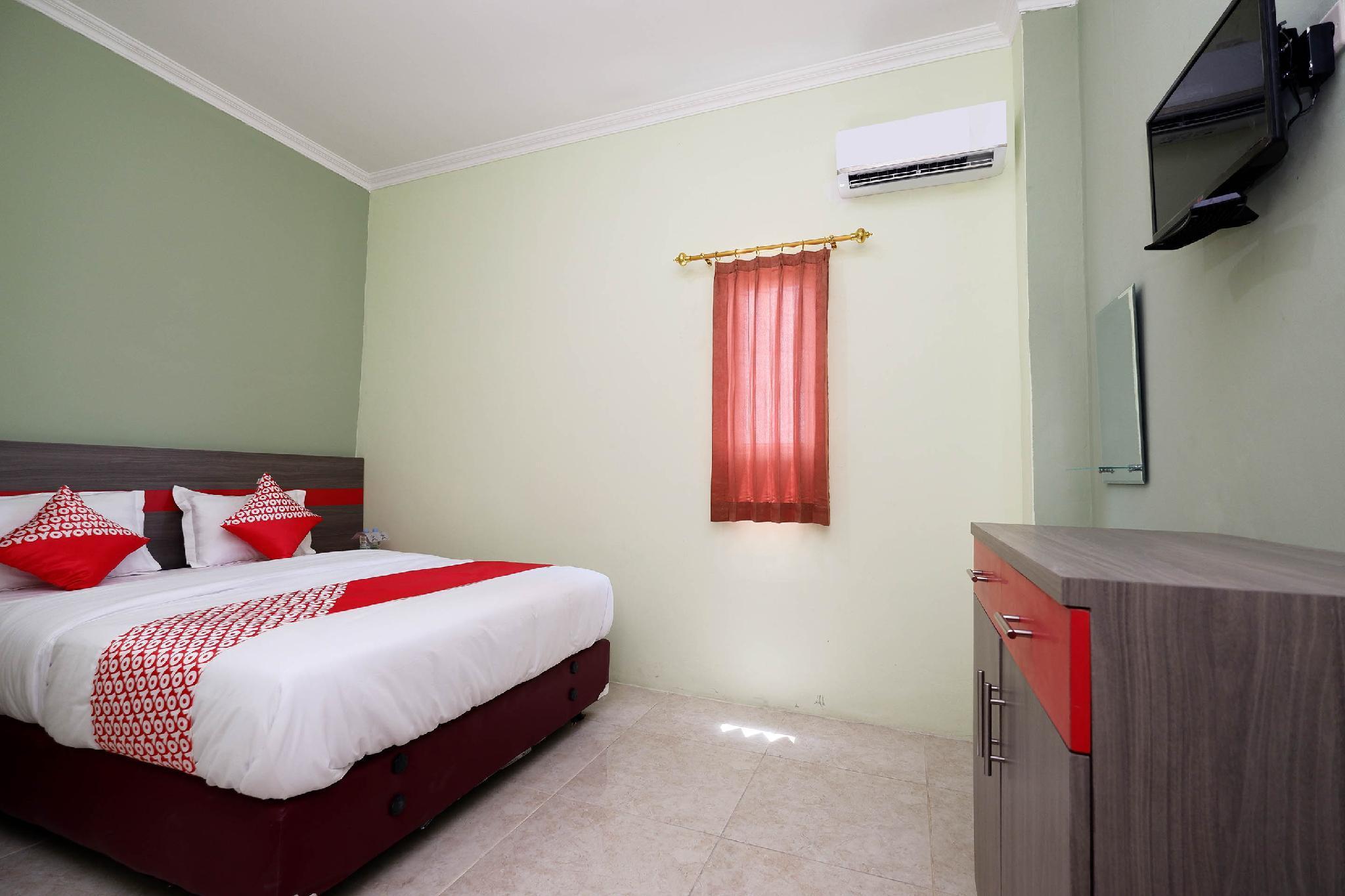Super Oyo 1620 Sion Family Residence Grobogan Экстерьер фото