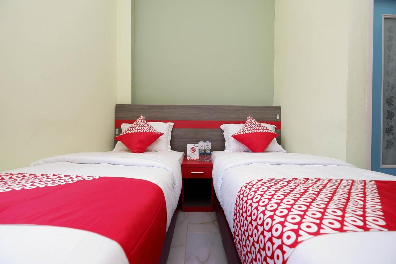 Super Oyo 1620 Sion Family Residence Grobogan Экстерьер фото